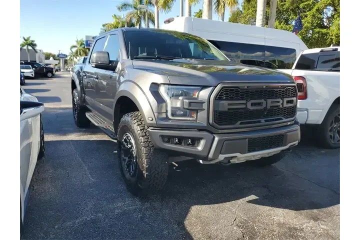 Ford F-150 2019 4x4 Raptor 4 image 2
