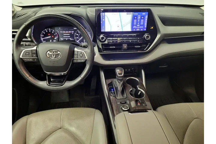 $37998 : Toyota Highlander 2021 AWD P image 9