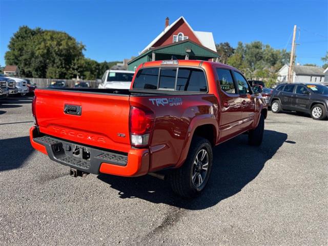 $27490 : 2016 Tacoma image 4