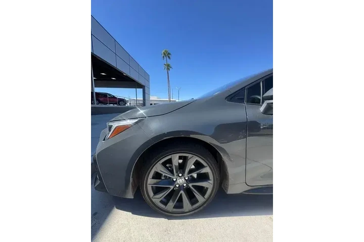 $25608 : Toyota Corolla Hybrid 2025 S image 8