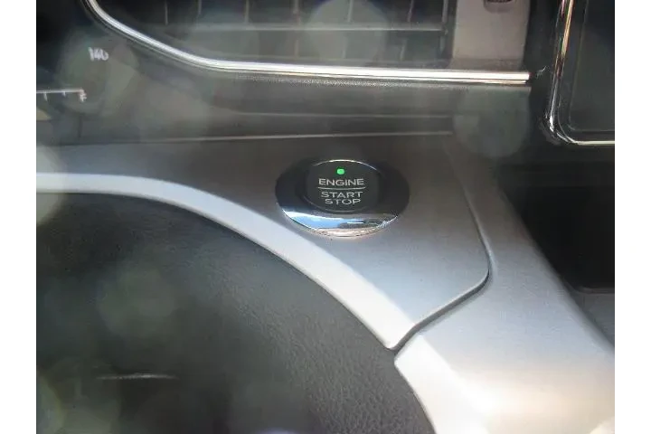 $29987 : Ford Explorer 2021 AWD XLT 4 image 7