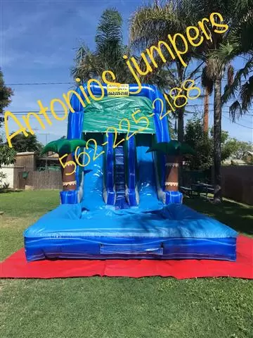 Toros mecanico water slide image 3