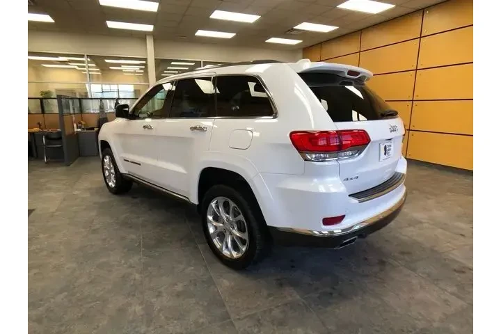 $28085 : Jeep Grand Cherokee 2020 4x4 image 5