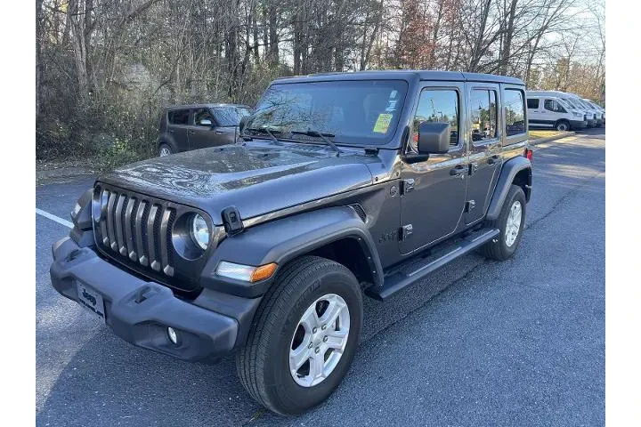 $31279 : Jeep Wrangler Unlimited 2022 image 7