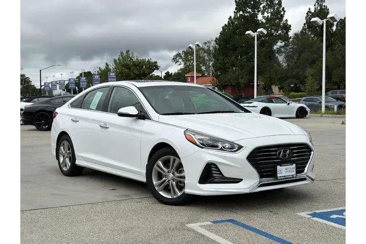 $16990 : Hyundai SONATA 2018 Limited image 1
