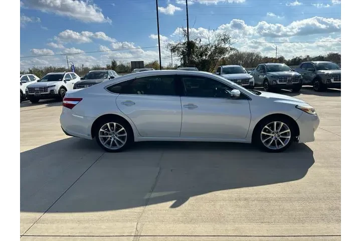 $9995 : Toyota Avalon 2013 XLE Touri image 4