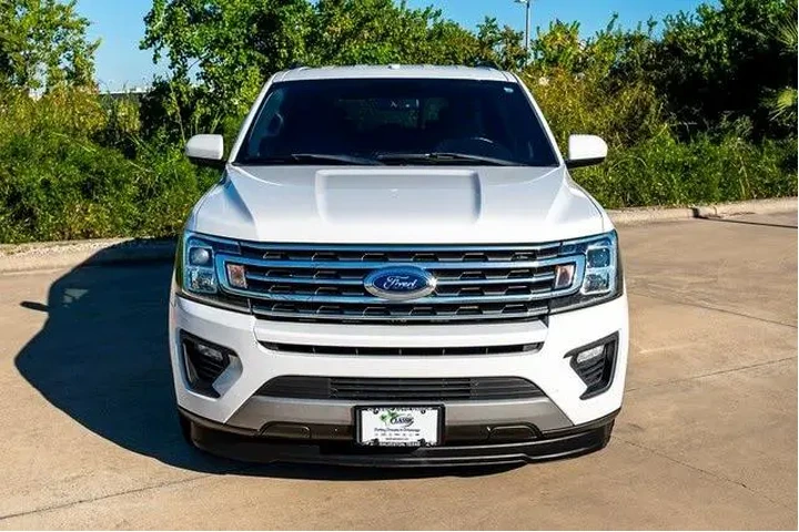 $20301 : Ford Expedition 2019 4x2 XLT image 2