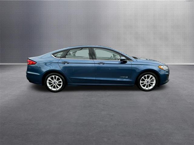 $18347 : 2019 Fusion Hybrid SE image 8