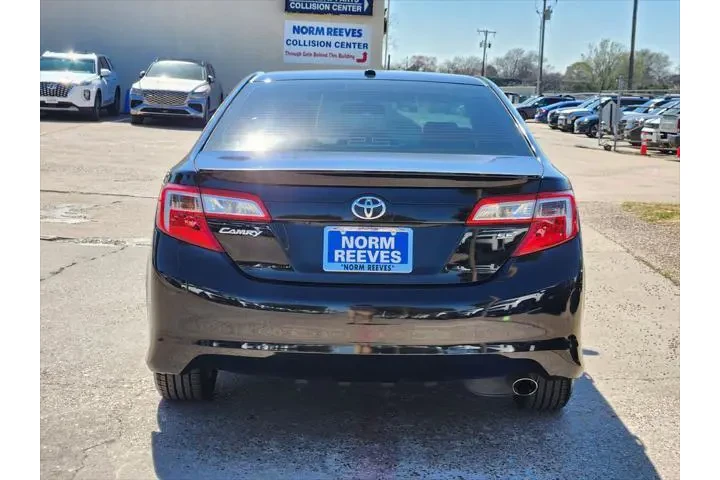 $12900 : Toyota Camry 2014 SE 4dr Sed image 5