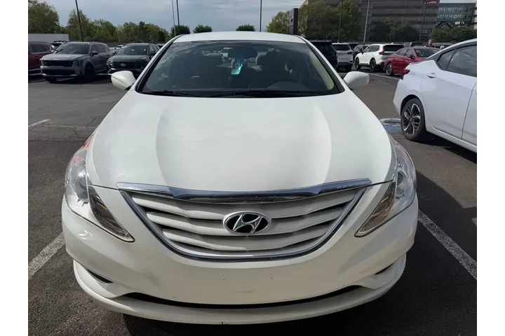 $6866 : Hyundai SONATA 2012 GLS 4dr image 2