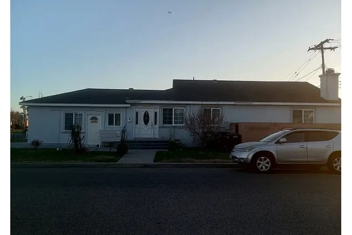 $2500 : 1,700 square feet 3-bedroom, 2 image 1