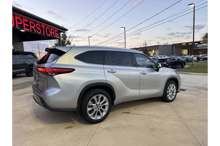$35880 : Toyota Highlander Hybrid 202 image 8