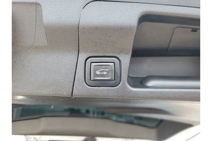 $24988 : GMC Acadia 2022 SLE 4dr SUV image 8