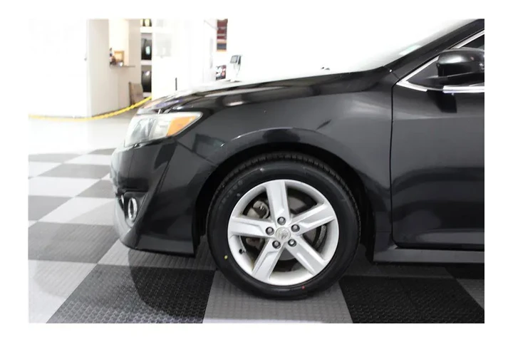 $12999 : Camry 2013 image 8
