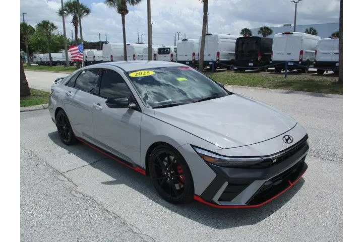 $31995 : Hyundai ELANTRA N 2025 4dr S image 7