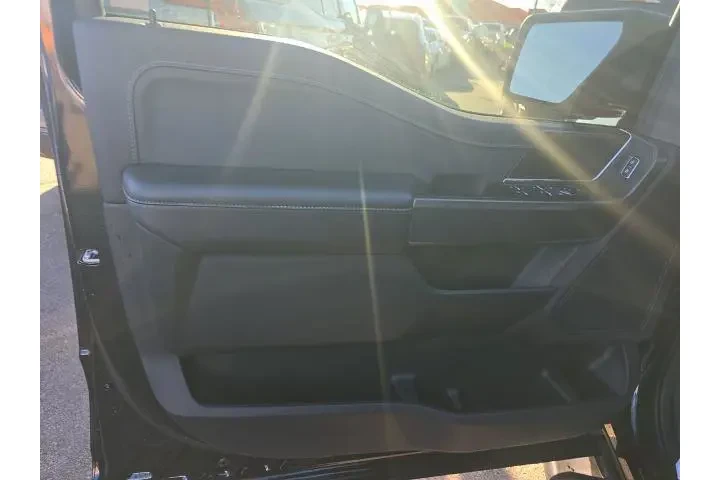 $35999 : Ford F-150 2024 4x2 XLT 4dr image 9