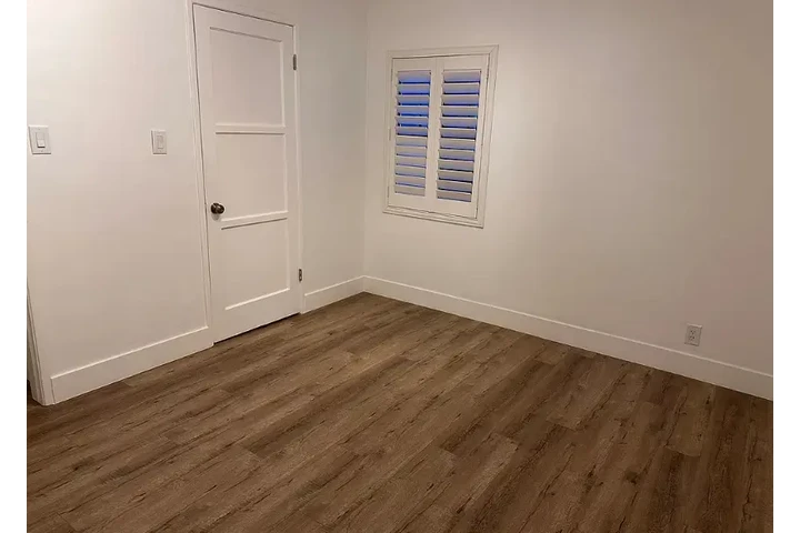 $2175 : 2bed 1bath home for rent in LA image 4