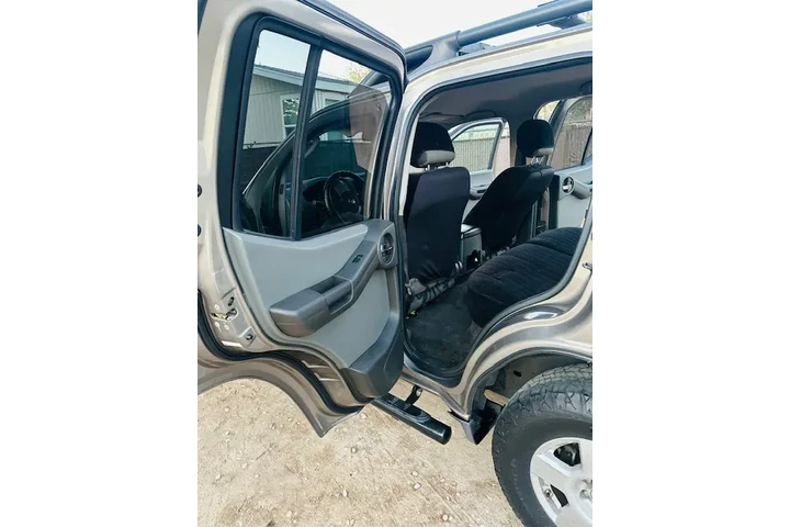 $4500 : 2005 NIssan xterra image 9