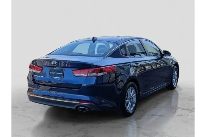 $13595 : Kia Optima 2018 S 4dr Sedan image 6
