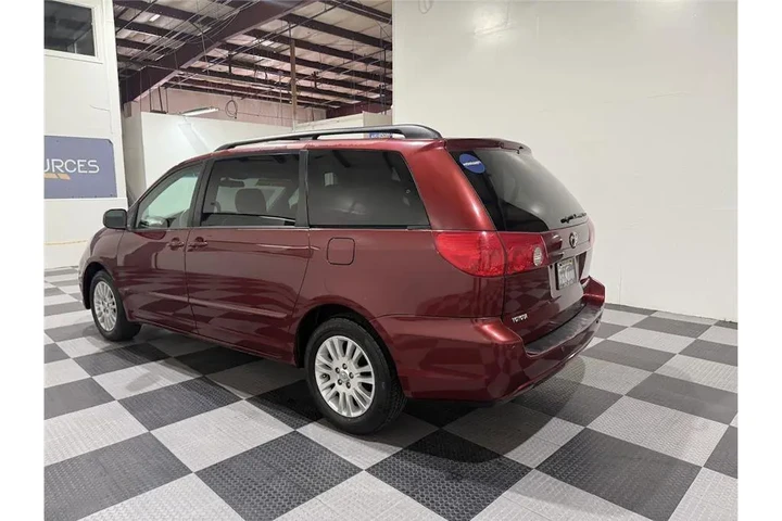 $7999 : Sienna 2008 image 6