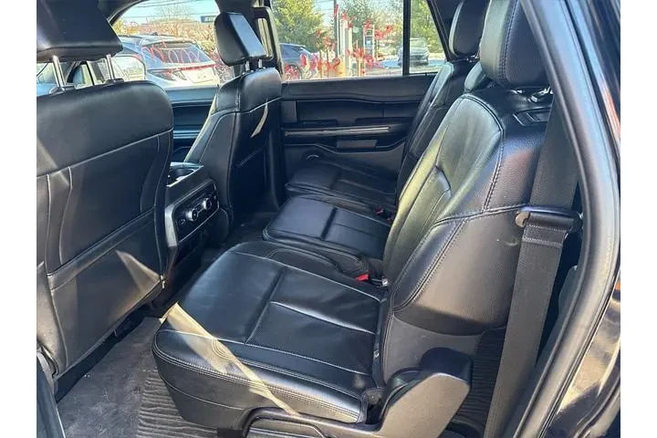 $37530 : Ford Expedition MAX 2021 4x4 image 8