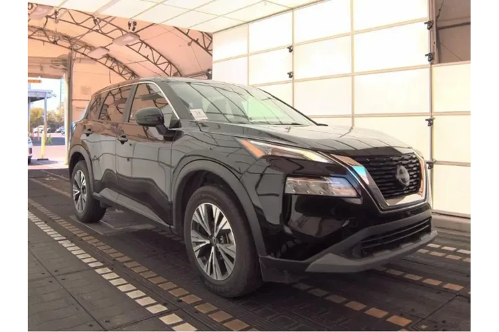 $16790 : Nissan Rogue 2023 SV 4dr Cro image 4