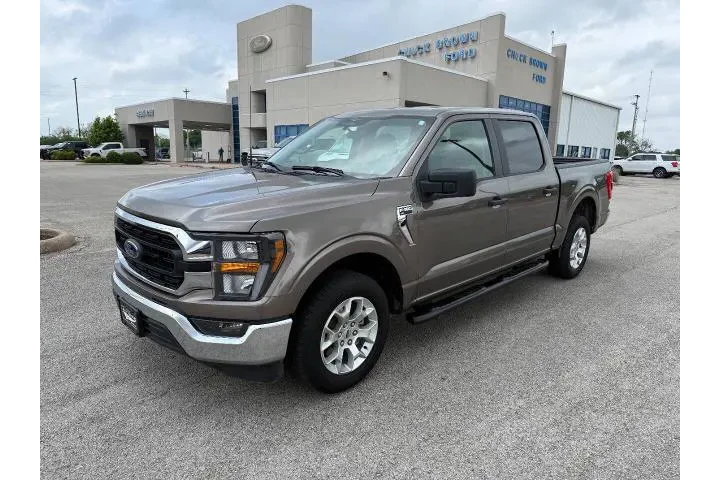$33791 : Ford F-150 2023 4x2 XLT 4dr image 1