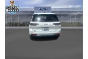 $31897 : Jeep Grand Cherokee L 2024 4 thumbnail