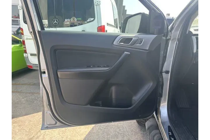 $30500 : Ford Ranger 2023 4x2 Lariat image 9