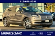 Lincoln Nautilus 2022 Standa en San Diego