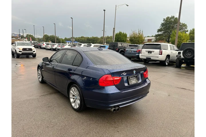 $4980 : 2011 BMW 3 Series 4dr Sdn 328 image 4