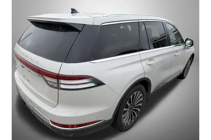 $38221 : Lincoln Aviator 2022 AWD Res image 3