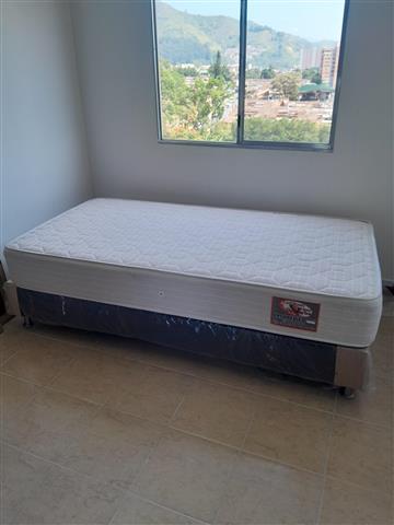 $350000 : VENDO CAMA DE 1.20 X 1.90 image 2