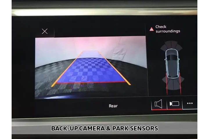 $24393 : Audi Q3 2022 AWD quattro S l image 4