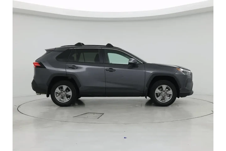 $35998 : Toyota RAV4 2024 AWD XLE 4dr image 7
