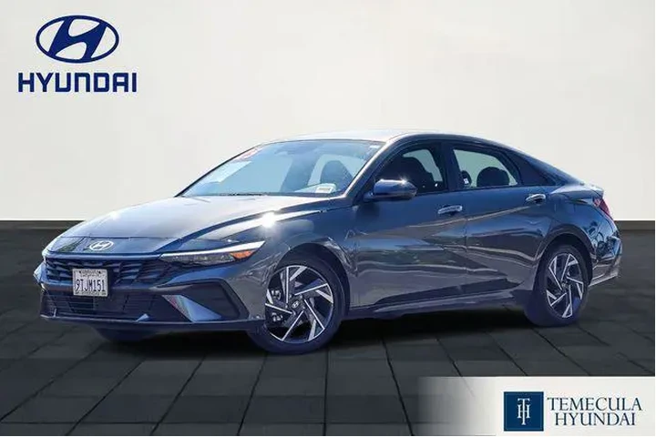 $21000 : Hyundai ELANTRA 2025 SEL Spo image 1