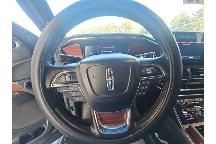 $36999 : Lincoln Navigator L 2022 4x4 image 10