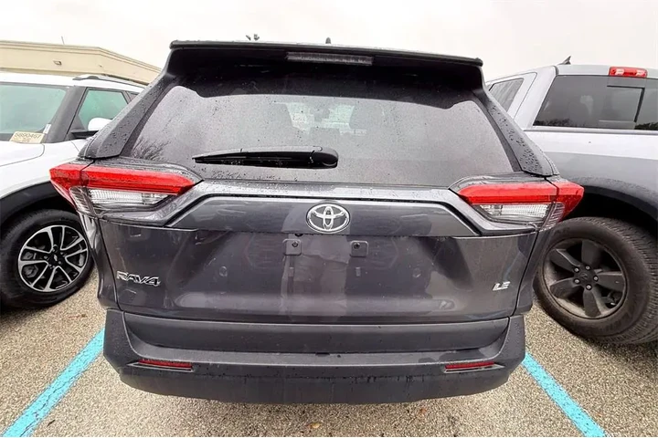 $28991 : Toyota RAV4 2025 LE 4dr SUV image 7