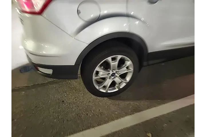 $10990 : Ford Escape 2014 Titanium 4d image 6