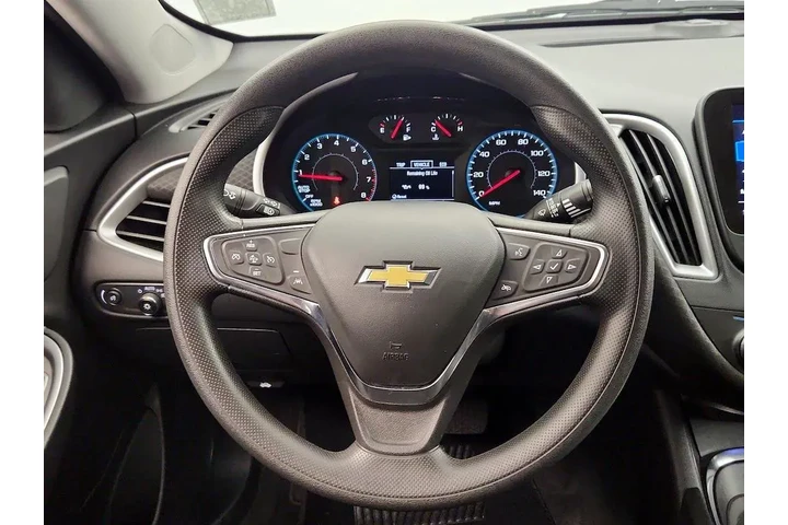 $18998 : Chevrolet Malibu 2024 LT 4dr image 10