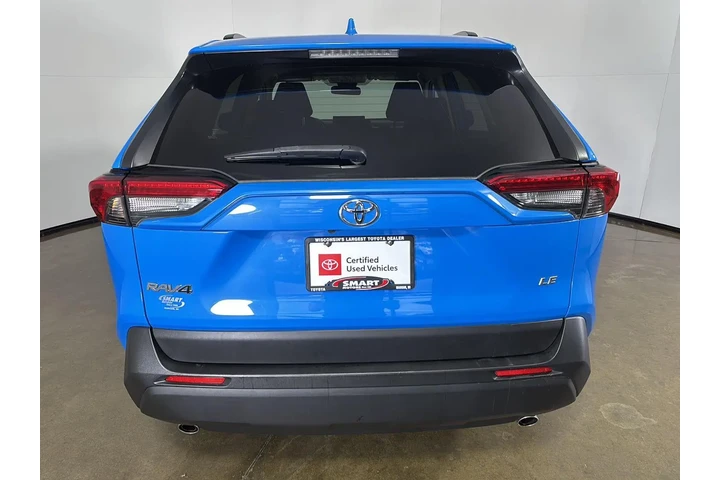 $20000 : Silver Certified 2020 RAV4 LE image 9