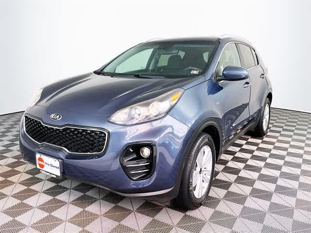 $12964 : PRE-OWNED 2017 KIA SPORTAGE LX image 4