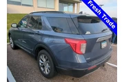 $26998 : Ford Explorer 2021 AWD XLT 4 thumbnail