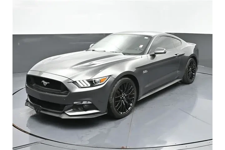 $29961 : Ford Mustang 2017 GT 2dr Fas image 1