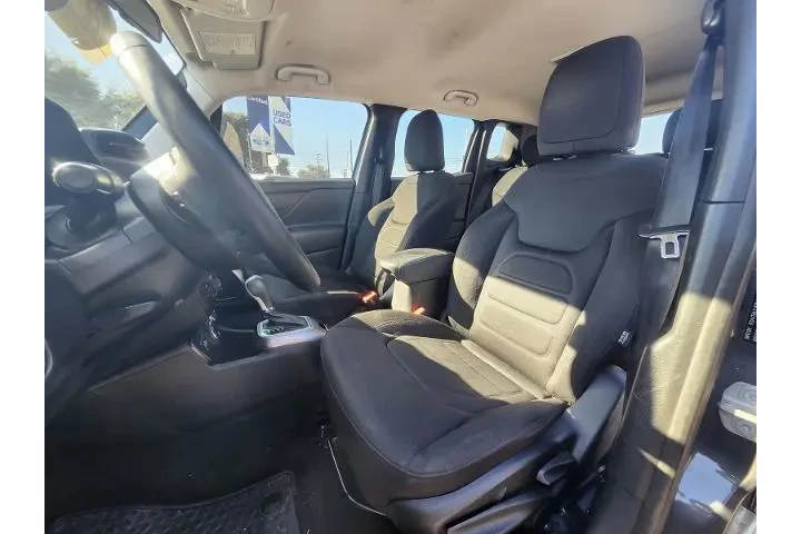 $14998 : Jeep Renegade 2022 4x4 Latit image 7