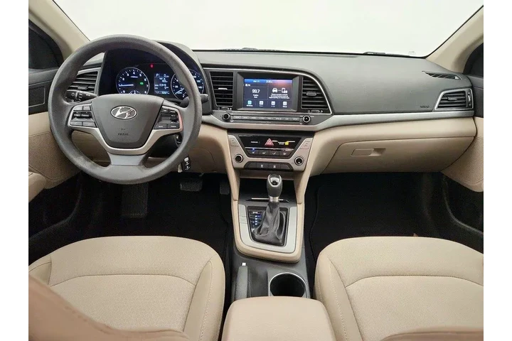 $13599 : Hyundai ELANTRA 2017 SE 4dr image 9