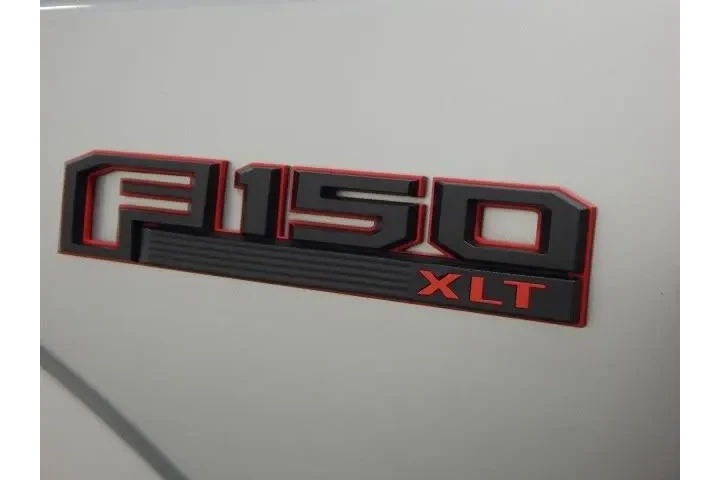 $27498 : Ford F-150 2020 4x4 XLT 4dr image 8