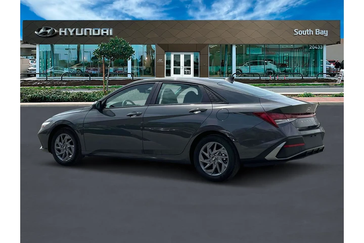 $23998 : Hyundai ELANTRA Hybrid 2025 image 4