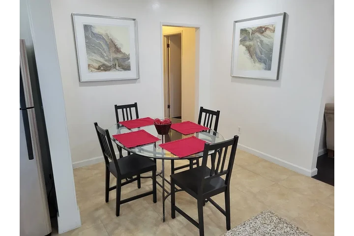 $1280 : CUDAHY RENTA image 7