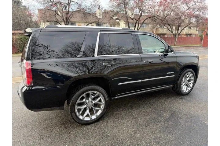 $33999 : 2018 GMC Yukon Denali image 10